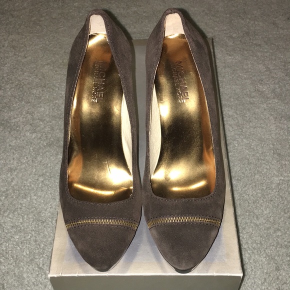 MICHAEL Michael Kors Shoes - Michael Kors Brown Pumps w/ Zipper Detailing